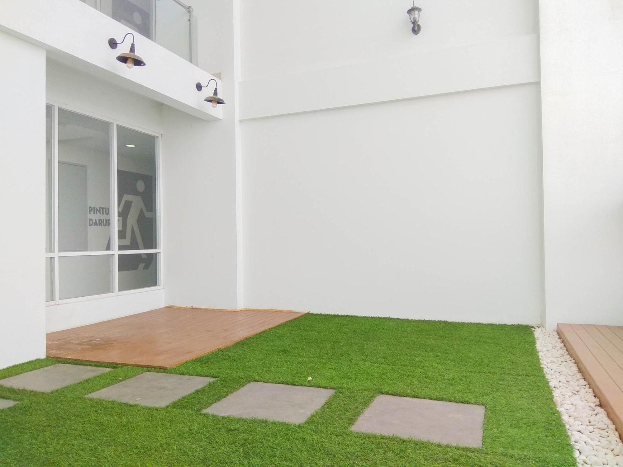 Apartemen Comfortable And Simply At Patraland Urbano By Travelio Bekasi
